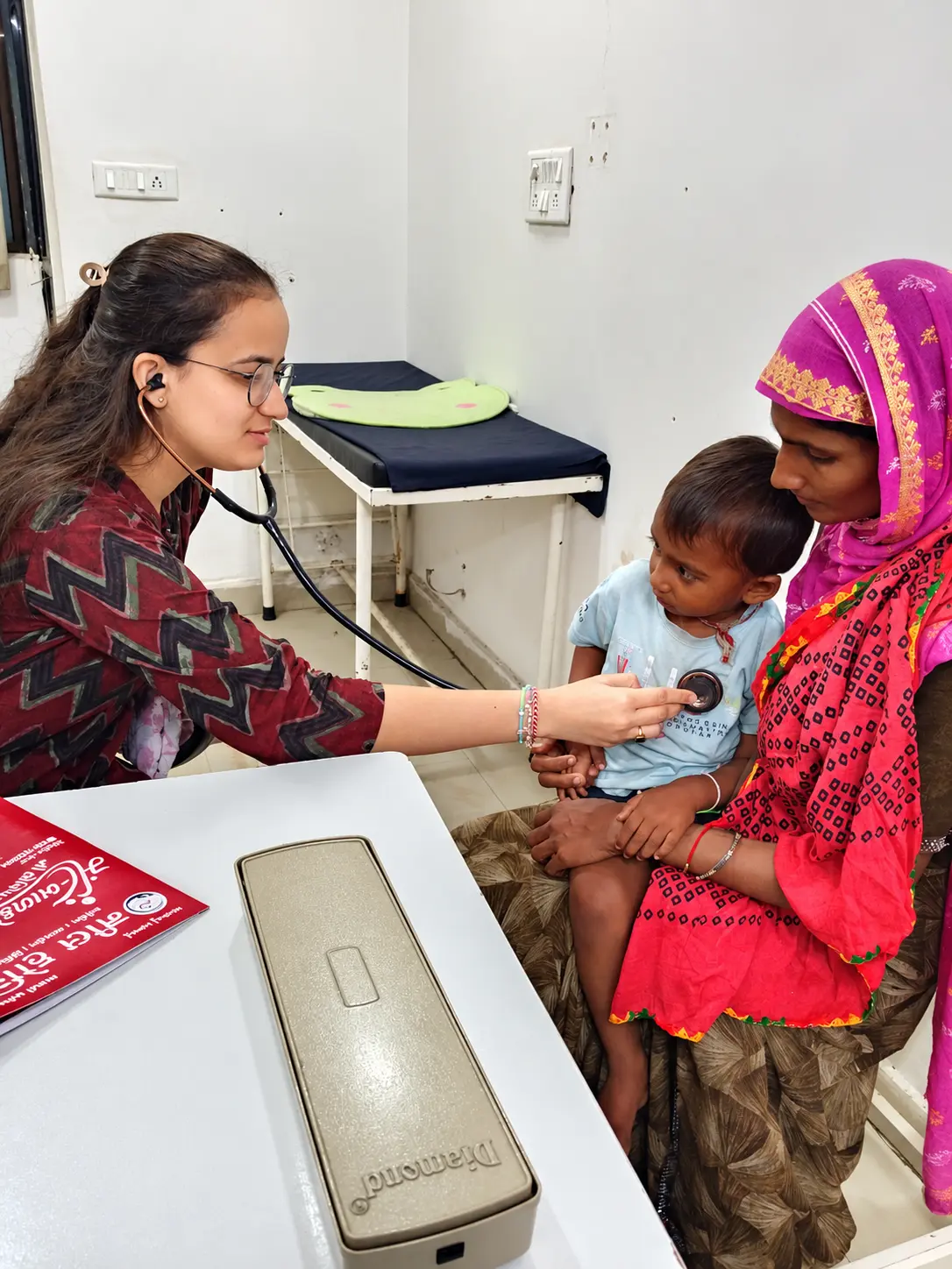 Dr. Nisha, Pediatrician at Neel Hospital